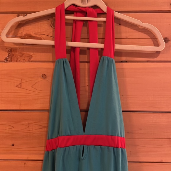 San Lornenzo Halter Cover Up - Picture 3 of 10